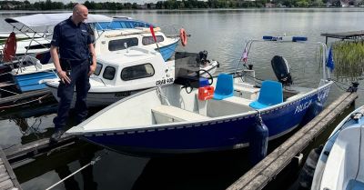 Policyjna łódź została zwodowana- rozpoczynamy kontrolę akwenów