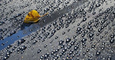 Początek weekendu pochmurny i deszczowy, rozpogodzenia głównie na południu